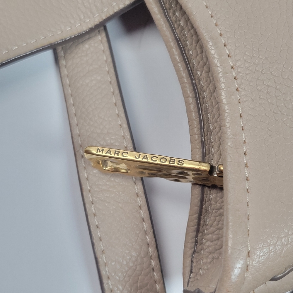 Marc Jacobs Taupe Interlock Leather  Crossbody Bag with Gold Accents - Picture 6 of 8